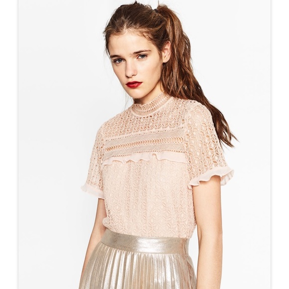 Zara Tops - Zara guipure lace ruffle crop top blouse blush